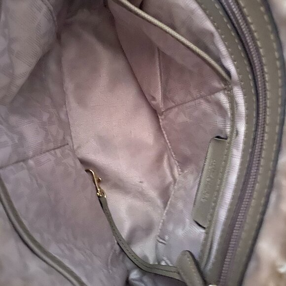 Michael Kors Bowler Satchel bag - Picture 5 of 12